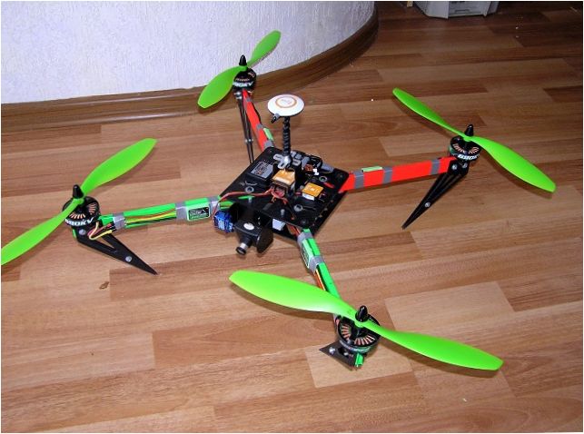 Zelfgemaakte quadcopter
